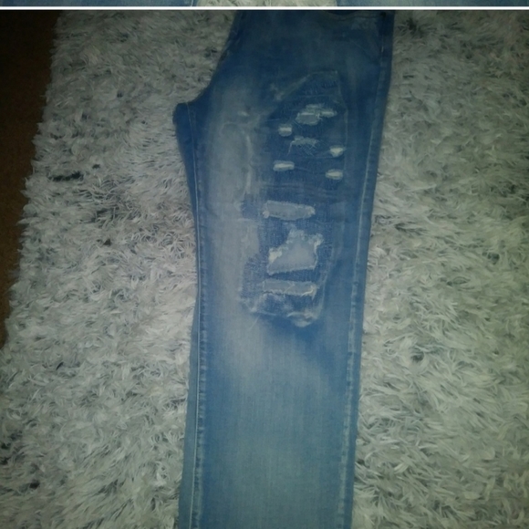 V.i.p. super distressed jeans size 24 like… - Picture 5 of 6